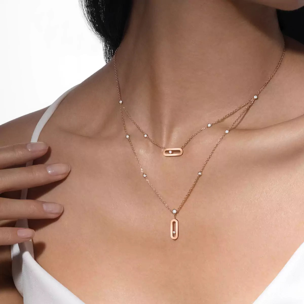 [✨ROSE💎] Move Uno Diamond Necklace